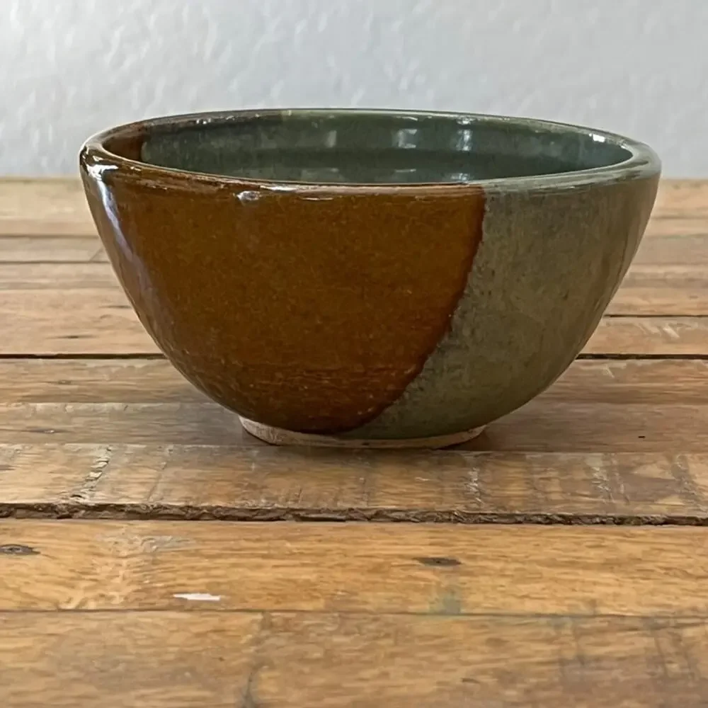 Unbranded this stoneware
